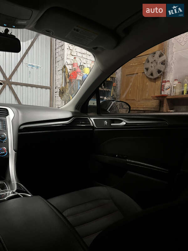 Седан Ford Fusion 2016 в Тернополе фото 22 Седан Ford Fusion 2016 в Тернополе