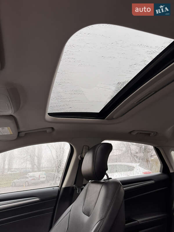 Седан Ford Fusion 2015 в Киеве