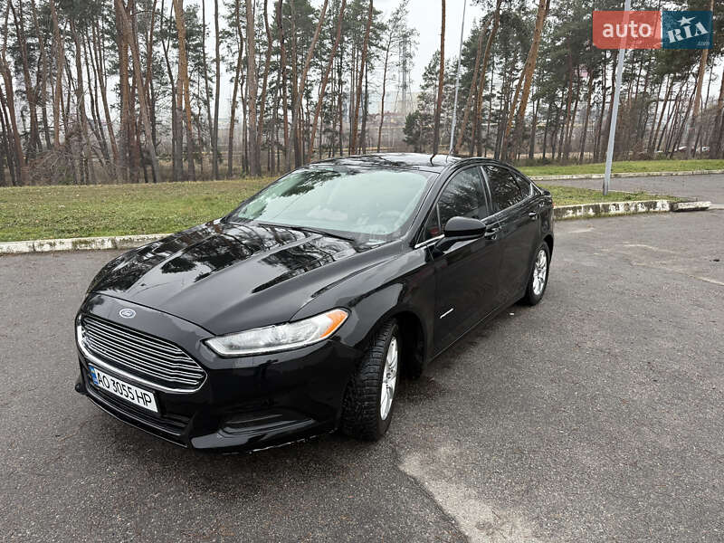 Ford Fusion 2015