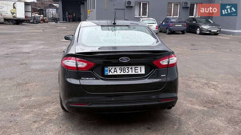 Седан Ford Fusion 2013 в Киеве
