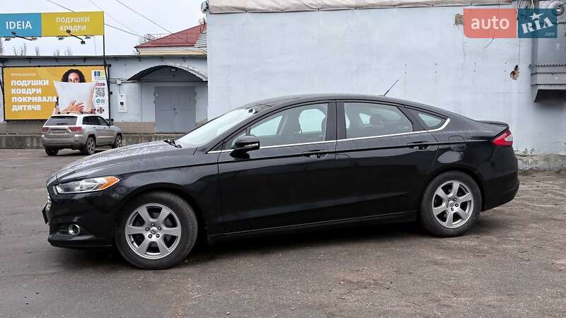 Седан Ford Fusion 2013 в Киеве