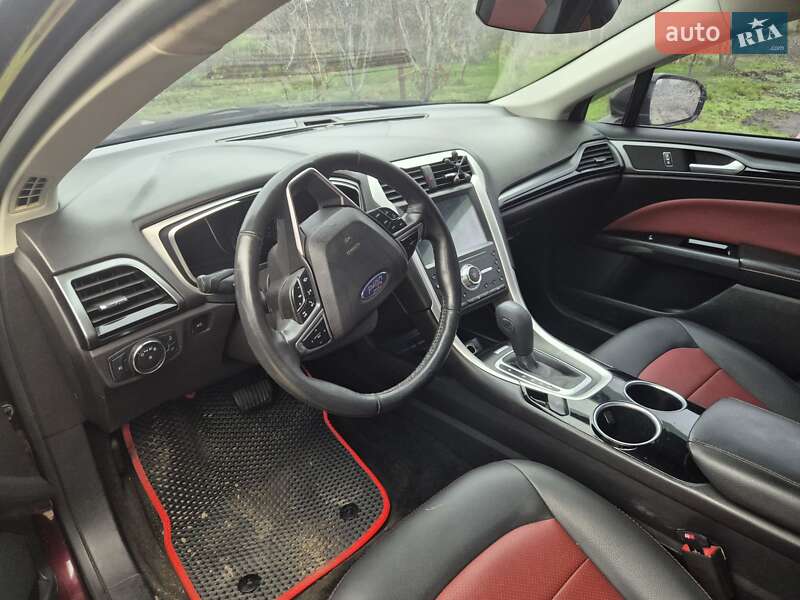 Седан Ford Fusion 2013 в Киеве фото 6 Седан Ford Fusion 2013 в Киеве