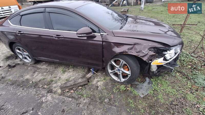 Седан Ford Fusion 2013 в Киеве фото 2 Седан Ford Fusion 2013 в Киеве