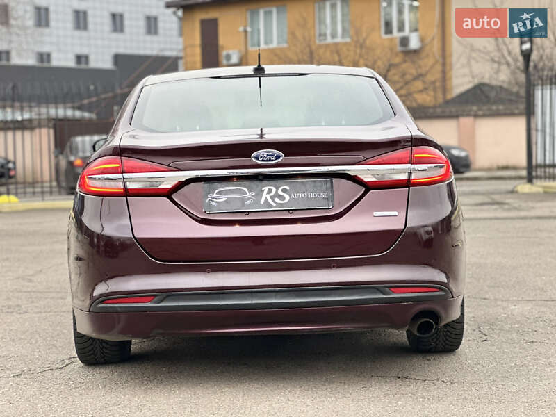 Седан Ford Fusion 2016 в Киеве фото 8 Седан Ford Fusion 2016 в Киеве