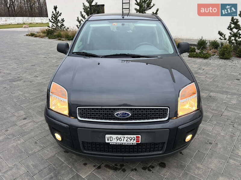 Хэтчбек Ford Fusion 2009 в Луцке