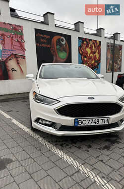 Седан Ford Fusion 2017 в Львове
