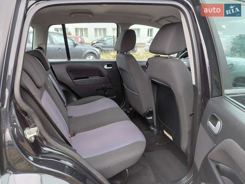 Хэтчбек Ford Fusion 2009 в Ровно фото 9 Хэтчбек Ford Fusion 2009 в Ровно