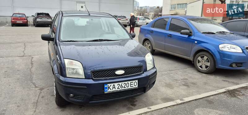 Хэтчбек Ford Fusion 2004 в Киеве фото 6 Хэтчбек Ford Fusion 2004 в Киеве