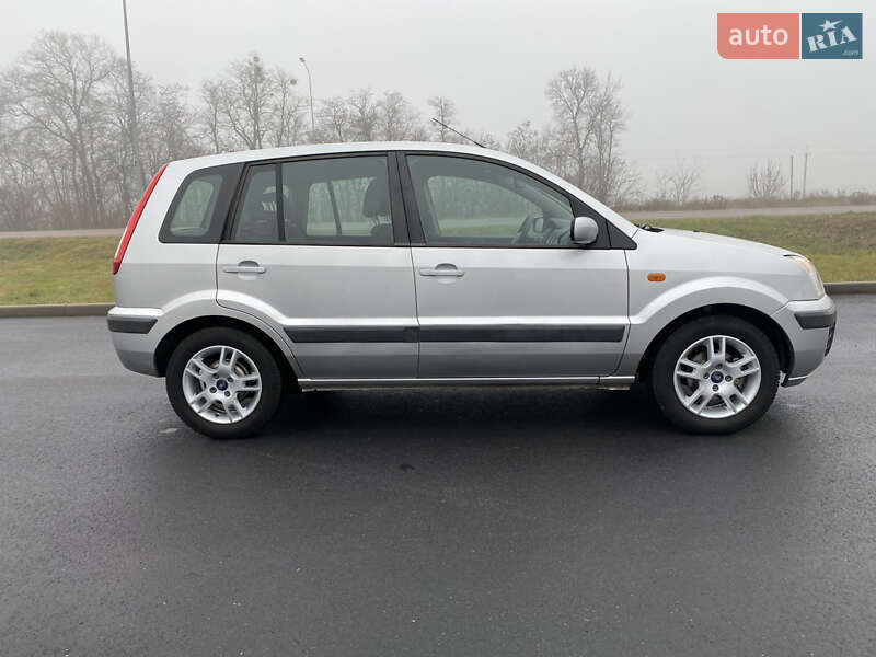 Хэтчбек Ford Fusion 2007 в Житомире фото 4 Хэтчбек Ford Fusion 2007 в Житомире