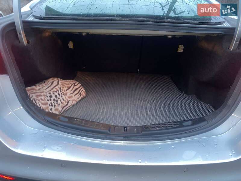 Седан Ford Fusion 2016 в Дніпрі