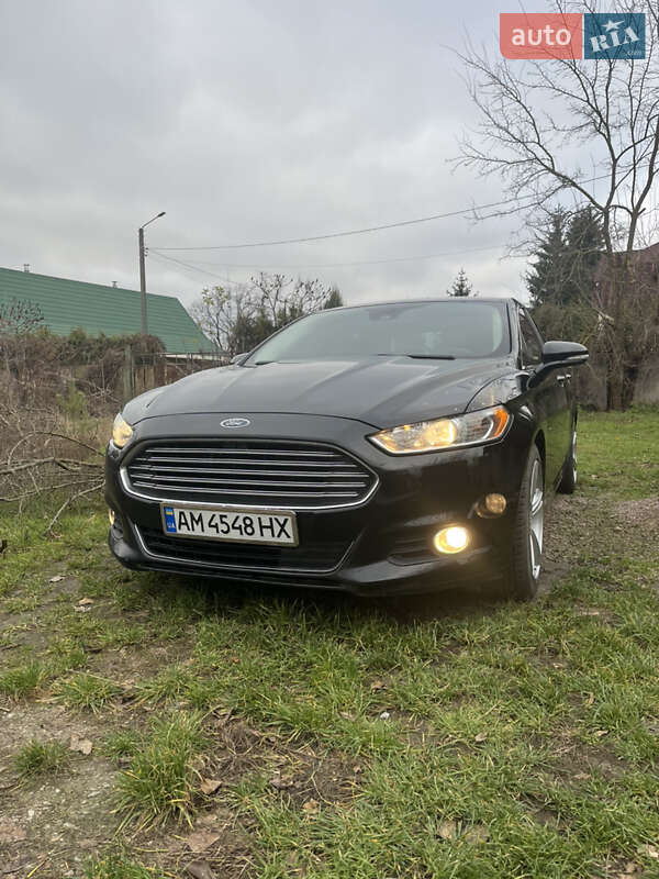 Седан Ford Fusion 2015 в Житомире