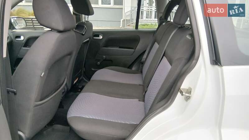 Хэтчбек Ford Fusion 2011 в Одессе фото 17 Хэтчбек Ford Fusion 2011 в Одессе