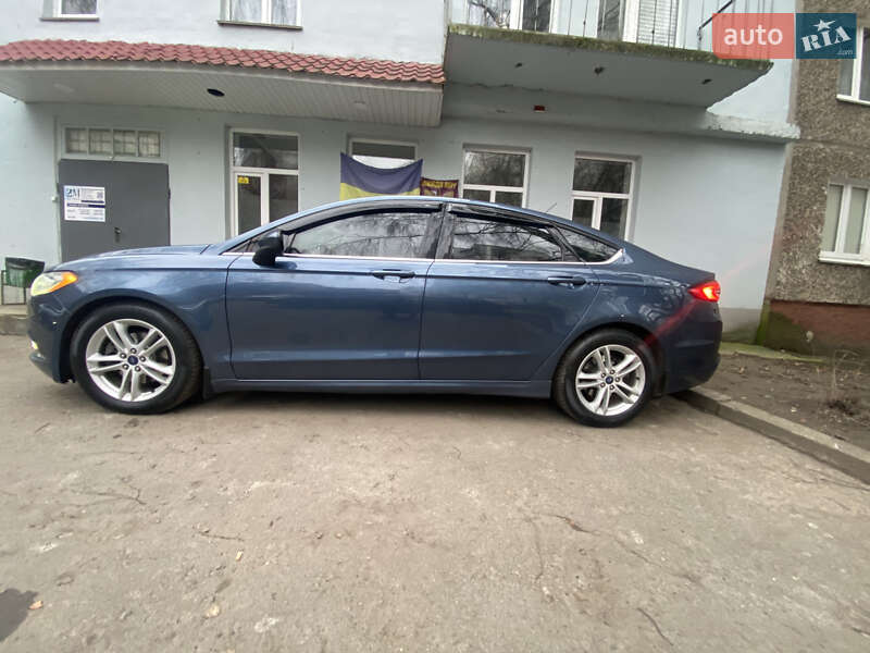 Седан Ford Fusion 2018 в Староконстантинове