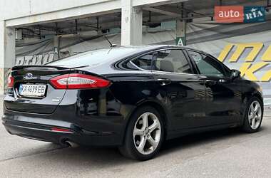 Седан Ford Fusion 2016 в Кам'янському
