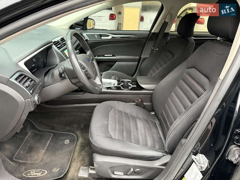 Седан Ford Fusion 2016 в Каменском фото 36 Седан Ford Fusion 2016 в Каменском