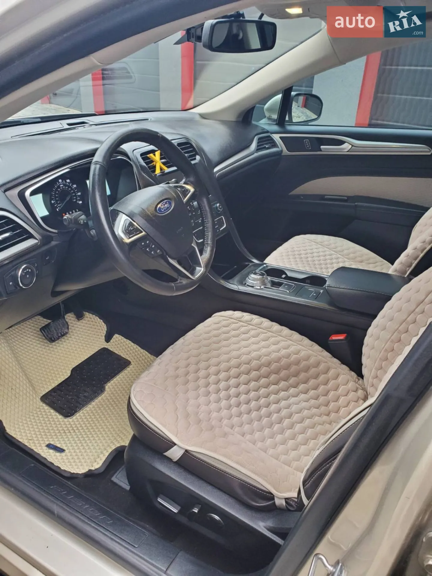 2019 Ford Fusion - мініатюра 17