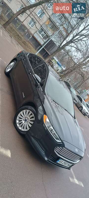 Седан Ford Fusion 2013 в Харькове