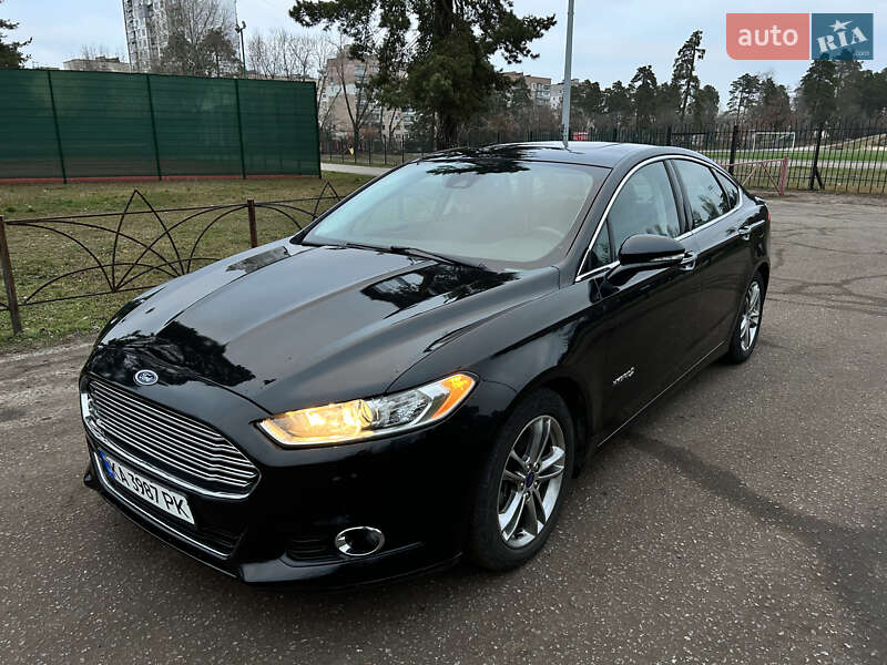 Седан Ford Fusion 2015 в Киеве фото 3 Седан Ford Fusion 2015 в Киеве