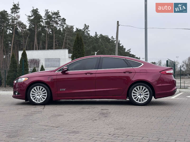 Седан Ford Fusion 2014 в Киеве фото 7 Седан Ford Fusion 2014 в Киеве