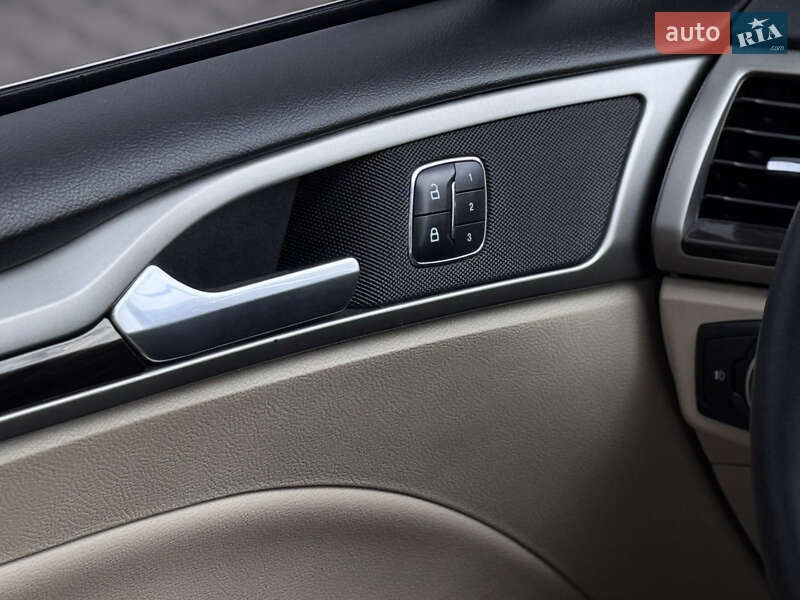 Седан Ford Fusion 2014 в Киеве фото 29 Седан Ford Fusion 2014 в Киеве