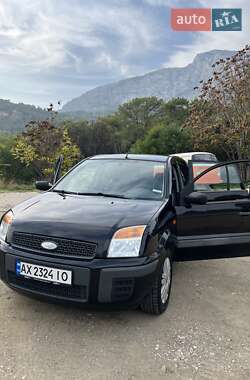 Хэтчбек Ford Fusion 2005 в Харькове