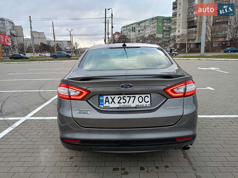 Седан Ford Fusion 2014 в Сумах