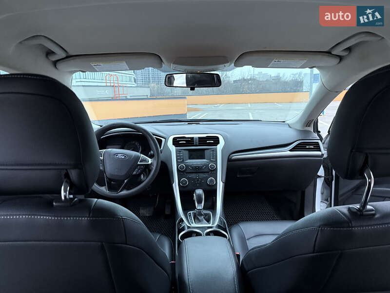Седан Ford Fusion 2013 в Киеве фото 14 Седан Ford Fusion 2013 в Киеве