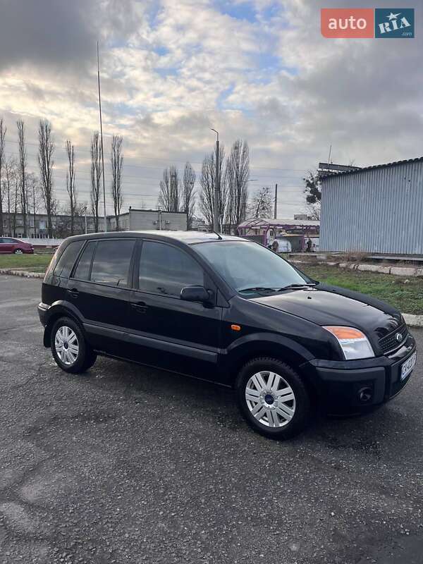 Хэтчбек Ford Fusion 2008 в Киеве фото 9 Хэтчбек Ford Fusion 2008 в Киеве