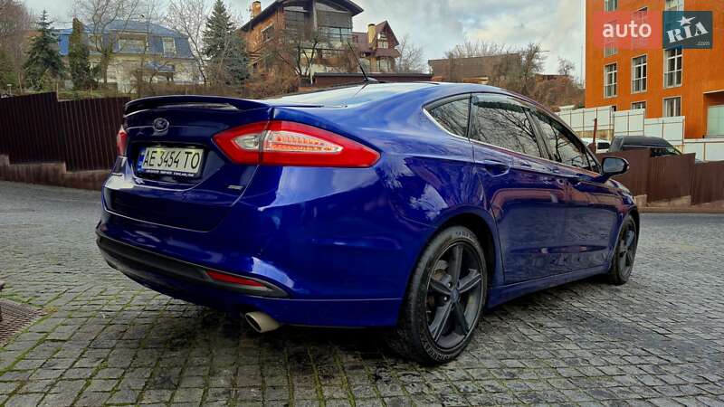 Седан Ford Fusion 2016 в Киеве фото 5 Седан Ford Fusion 2016 в Киеве