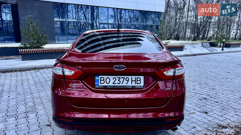 Седан Ford Fusion 2015 в Тернополе