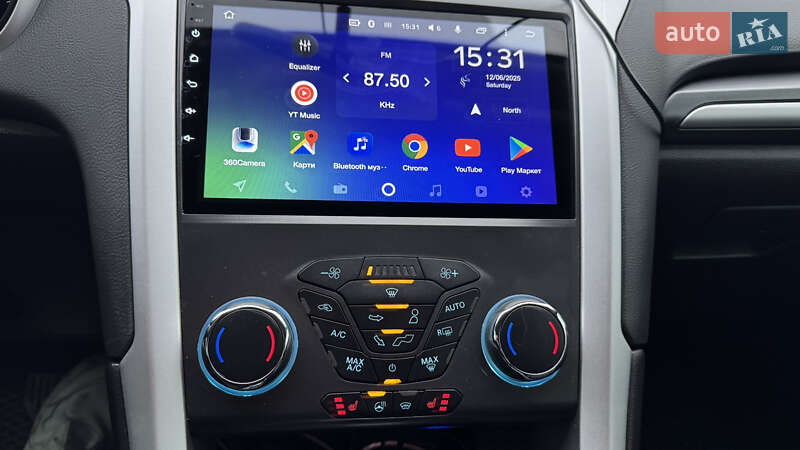 Седан Ford Fusion 2015 в Тернополе