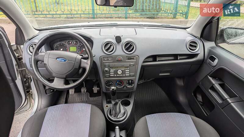Хэтчбек Ford Fusion 2009 в Киеве фото 5 Хэтчбек Ford Fusion 2009 в Киеве