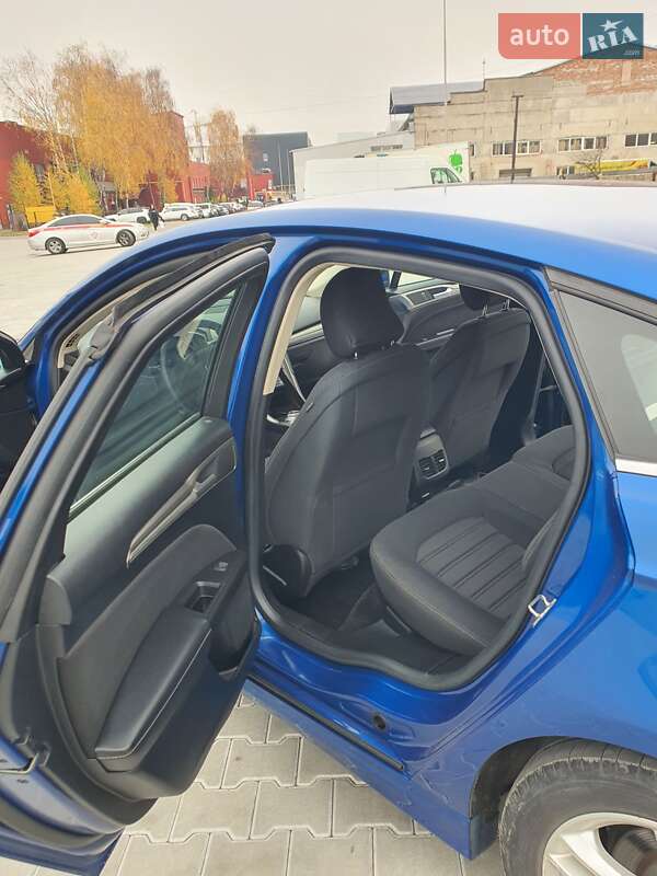 Седан Ford Fusion 2017 в Тернополе фото 18 Седан Ford Fusion 2017 в Тернополе