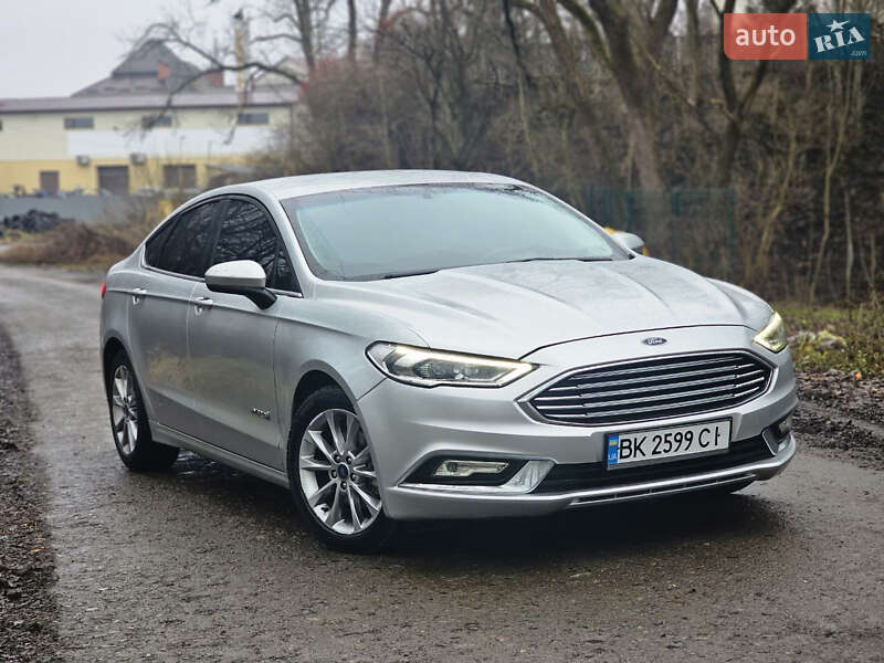 Ford Fusion 2017
