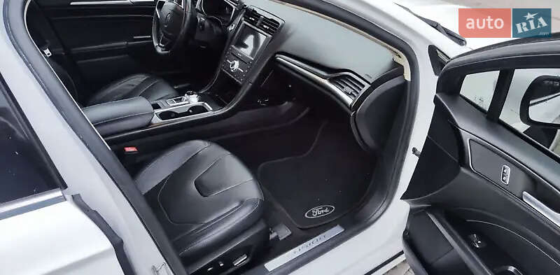 Седан Ford Fusion 2018 в Киеве фото 8 Седан Ford Fusion 2018 в Киеве