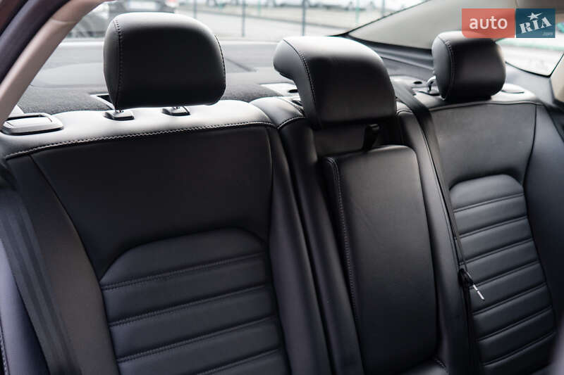 Седан Ford Fusion 2018 в Киеве фото 33 Седан Ford Fusion 2018 в Киеве