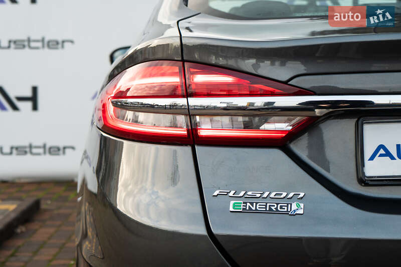 Седан Ford Fusion 2018 в Киеве фото 11 Седан Ford Fusion 2018 в Киеве