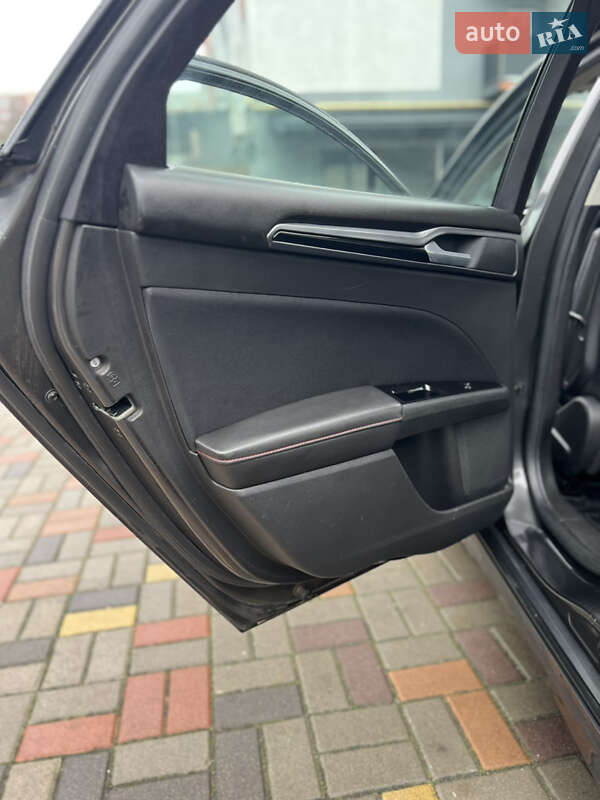 Седан Ford Fusion 2015 в Обухове фото 9 Седан Ford Fusion 2015 в Обухове