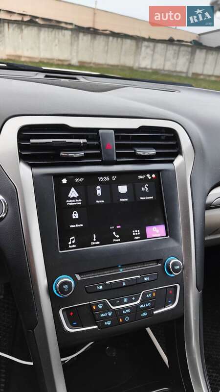 Седан Ford Fusion 2018 в Дрогобыче