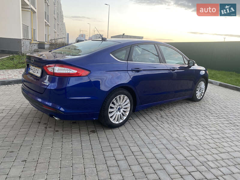 Седан Ford Fusion 2015 в Одессе