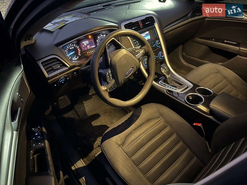 Седан Ford Fusion 2013 в Борисполе