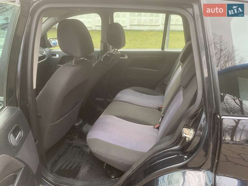 Хэтчбек Ford Fusion 2008 в Львове фото 13 Хэтчбек Ford Fusion 2008 в Львове