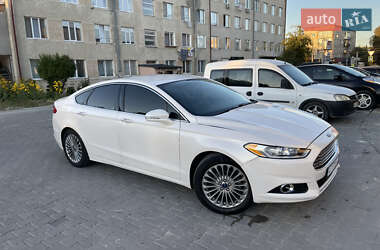 Седан Ford Fusion 2015 в Тернополе