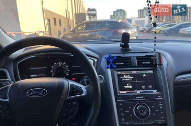 Седан Ford Fusion 2015 в Тернополе