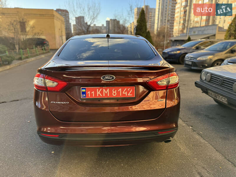 Седан Ford Fusion 2015 в Киеве фото 8 Седан Ford Fusion 2015 в Киеве