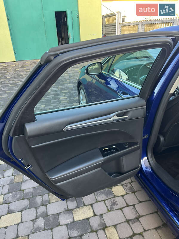 Седан Ford Fusion 2014 в Ровно фото 16 Седан Ford Fusion 2014 в Ровно