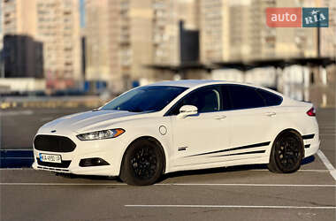 Седан Ford Fusion 2016 в Киеве