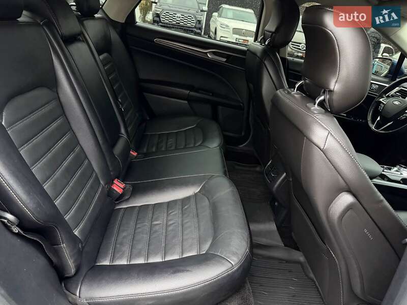 Седан Ford Fusion 2017 в Харькове