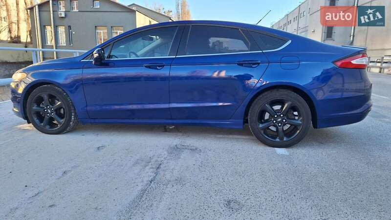 Седан Ford Fusion 2015 в Киеве фото 8 Седан Ford Fusion 2015 в Киеве