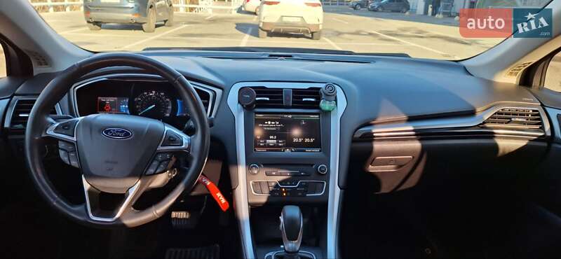 Седан Ford Fusion 2015 в Киеве фото 17 Седан Ford Fusion 2015 в Киеве